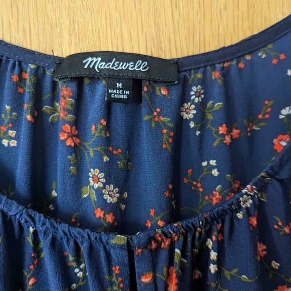 Madewell Silk Ruffle-Hem Top in Moonless Floral - Picture 4 of 4